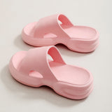slides sandals， slides slippers，bathroom slippers，home slippers， beach sandals