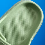 slides sandals， slides slippers，bathroom slippers，home slippers， beach sandals